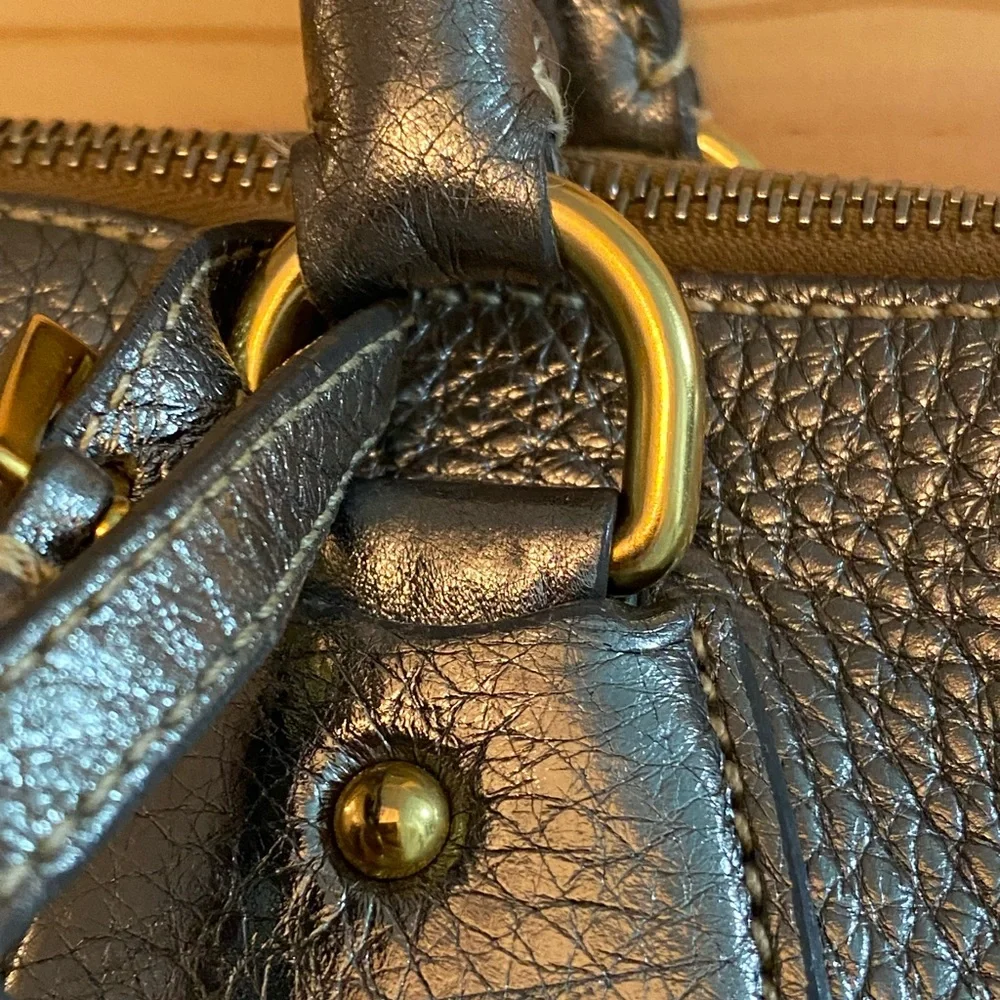 ❤️PRADA SILVER PURSE❤️ - Picture 5 of 16